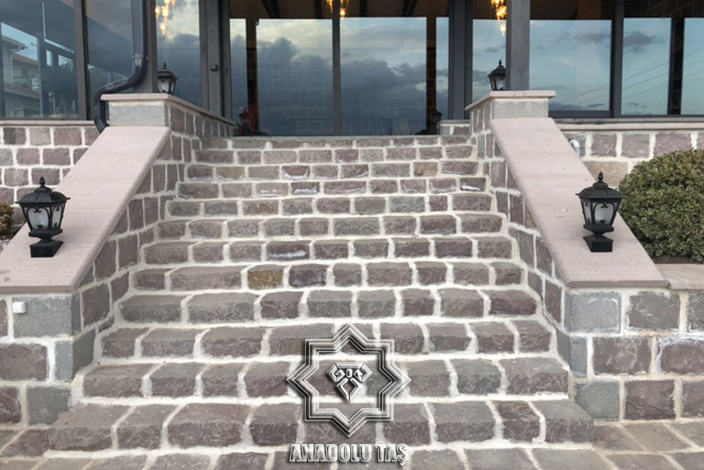 Doğal Moloz Taş Ev